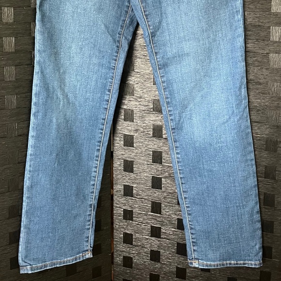 Seven7 Jeans ‘the VINTAGE-High Rise Straight’ Jean - Picture 2 of 5